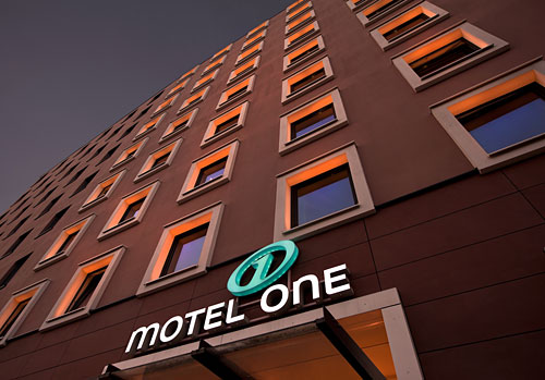 Motelone